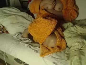 laralhotr from Chaturbate