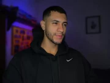 larry_jones from Chaturbate is Freechat