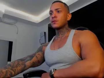 Latin_fit22 webcams show profile image 