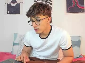 Latinguyxl webcams show profile image 