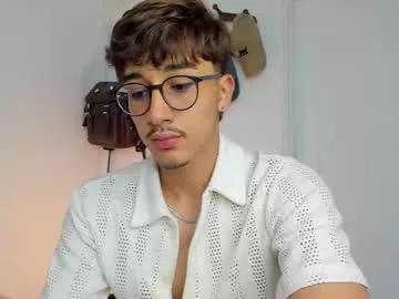 latinguyxl from Chaturbate is Freechat