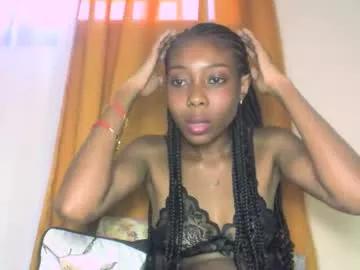 layannek from Chaturbate