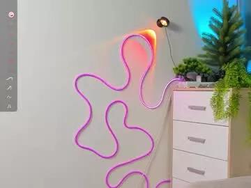Leahqute webcams show profile image 