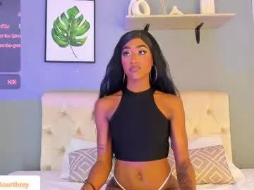 leslie_kourtrey from Chaturbate