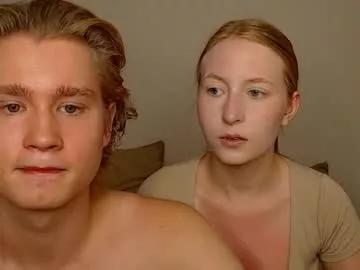 lessyxjhony from Chaturbate