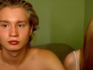 lessyxjhony from Chaturbate