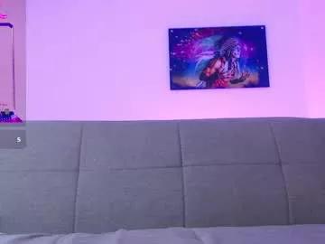 lexxaroux from Chaturbate
