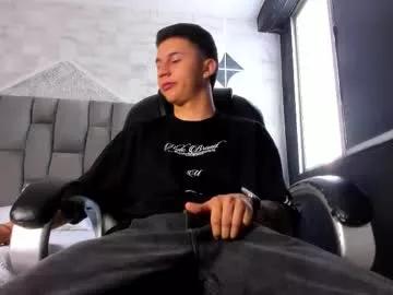 liaamsmiith_ from Chaturbate
