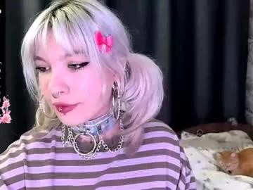 Libbynading webcams show profile image 