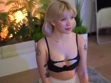lil_chery from Chaturbate
