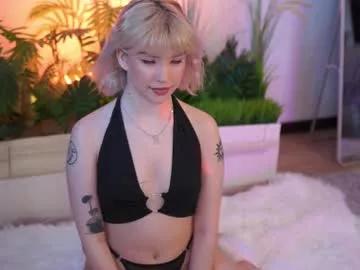 lil_chery from Chaturbate