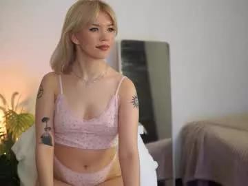 lil_chery from Chaturbate