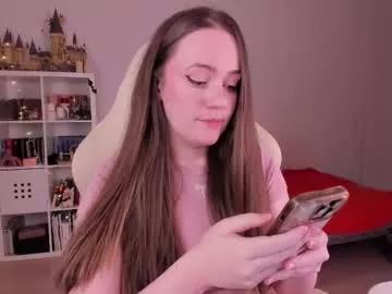 lil_happiness from Chaturbate