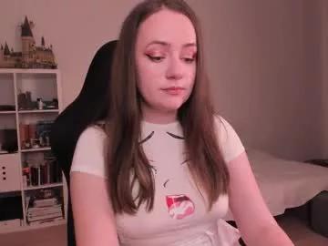 lil_happiness from Chaturbate