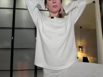 lil_uff from Chaturbate