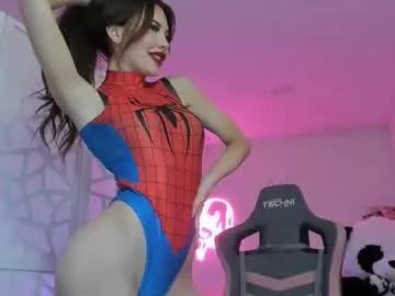 lilbina from Chaturbate
