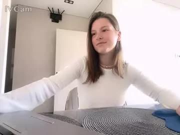 lili_2905 from Chaturbate
