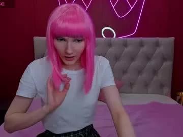 lili_flowerr from Chaturbate