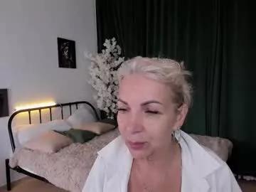 lilia_moons from Chaturbate