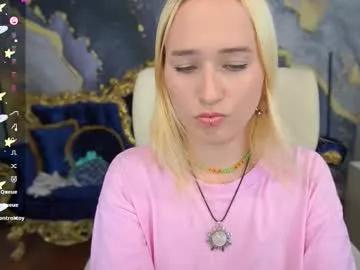 lilielfie from Chaturbate