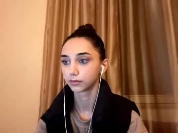 lilihalvorsen from Chaturbate