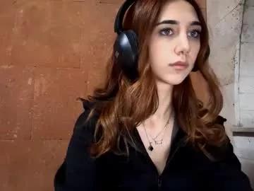 lilihalvorsen from Chaturbate