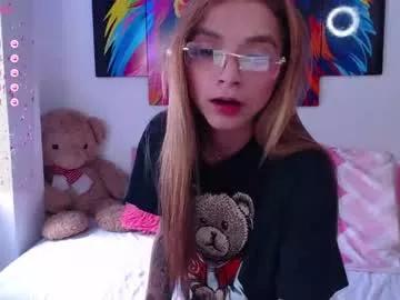 lilii_smith from Chaturbate