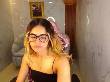 lilith4_s from Chaturbate