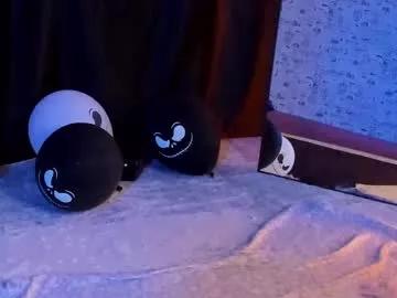 lillie_berry from Chaturbate