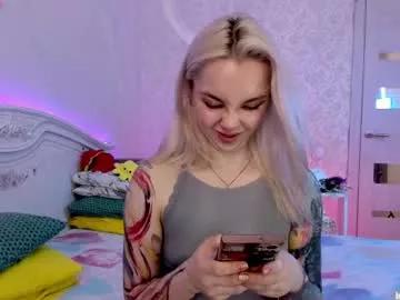 lillimooore from Chaturbate