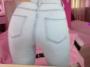 lilly_jes from Chaturbate