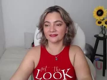 lilly_milf from Chaturbate