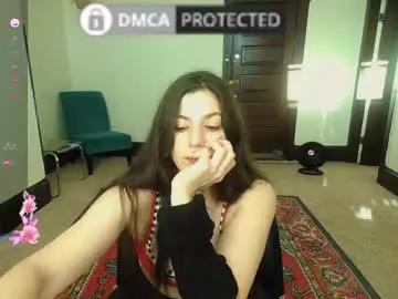 lilmissjuicy from Chaturbate