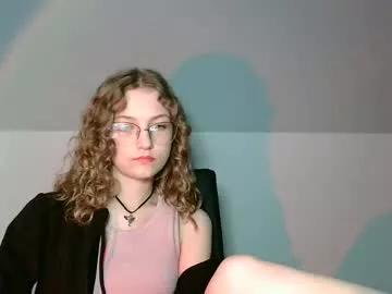 lily_tayberry from Chaturbate