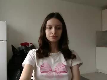 lilycandy_ from Chaturbate