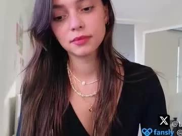 lilyewing_ from Chaturbate