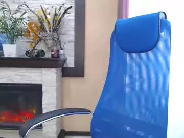 lilymellow from Chaturbate