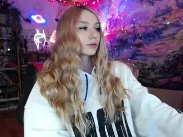 linlin_cuteeee from Chaturbate