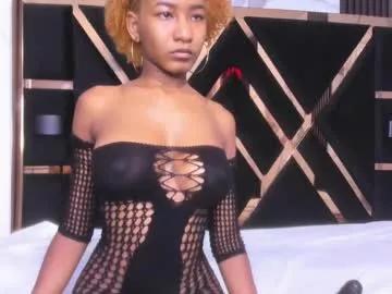 litte_ebony from Chaturbate