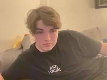 little_boi2much from Chaturbate