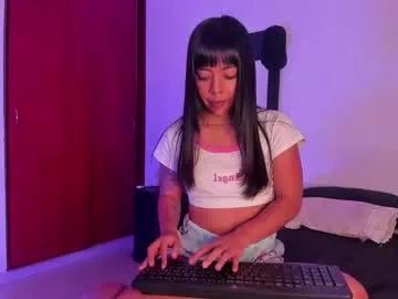 little_kayla_ from Chaturbate