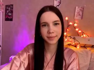 little_milou from Chaturbate is Freechat
