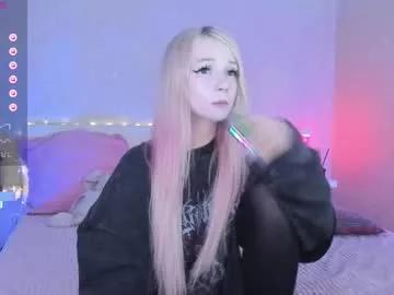 little_misaki from Chaturbate