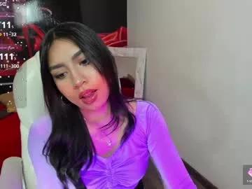 little_nickii from Chaturbate