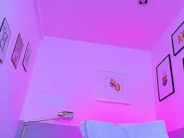 littlee_emilyy_ from Chaturbate