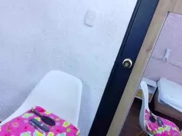 littlee_molly18 from Chaturbate