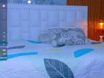 littleebonymommy from Chaturbate