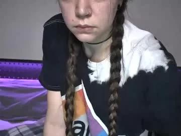 littlejessielov from Chaturbate