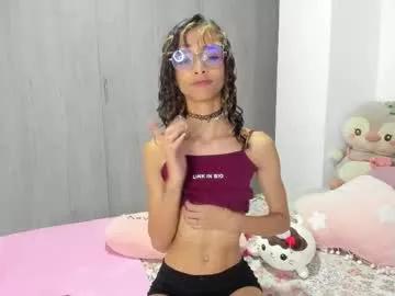 littlemoon18 from Chaturbate