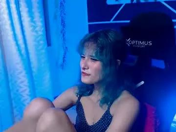 littlenami_ from Chaturbate